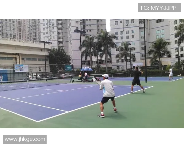 深圳网球队以63分领跑城市联赛积分榜展现强劲实力