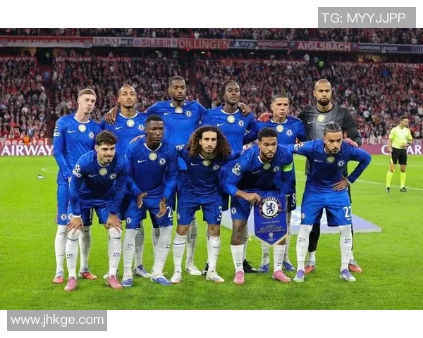 法国足球明星的外貌争议与球场表现的真实对比分析 法国足球明星的外貌争议与球场表现的真实对比分析