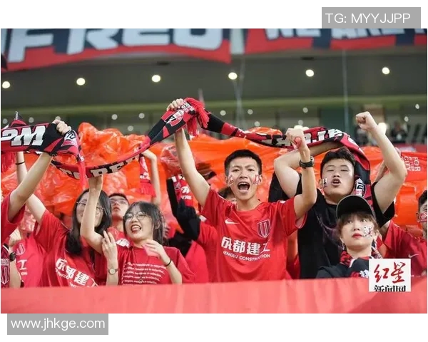 成都网球队实力引发热议球迷对其表现和未来发展展开激烈讨论 成都网球队实力引发热议球迷对其表现和未来发展展开激烈讨论